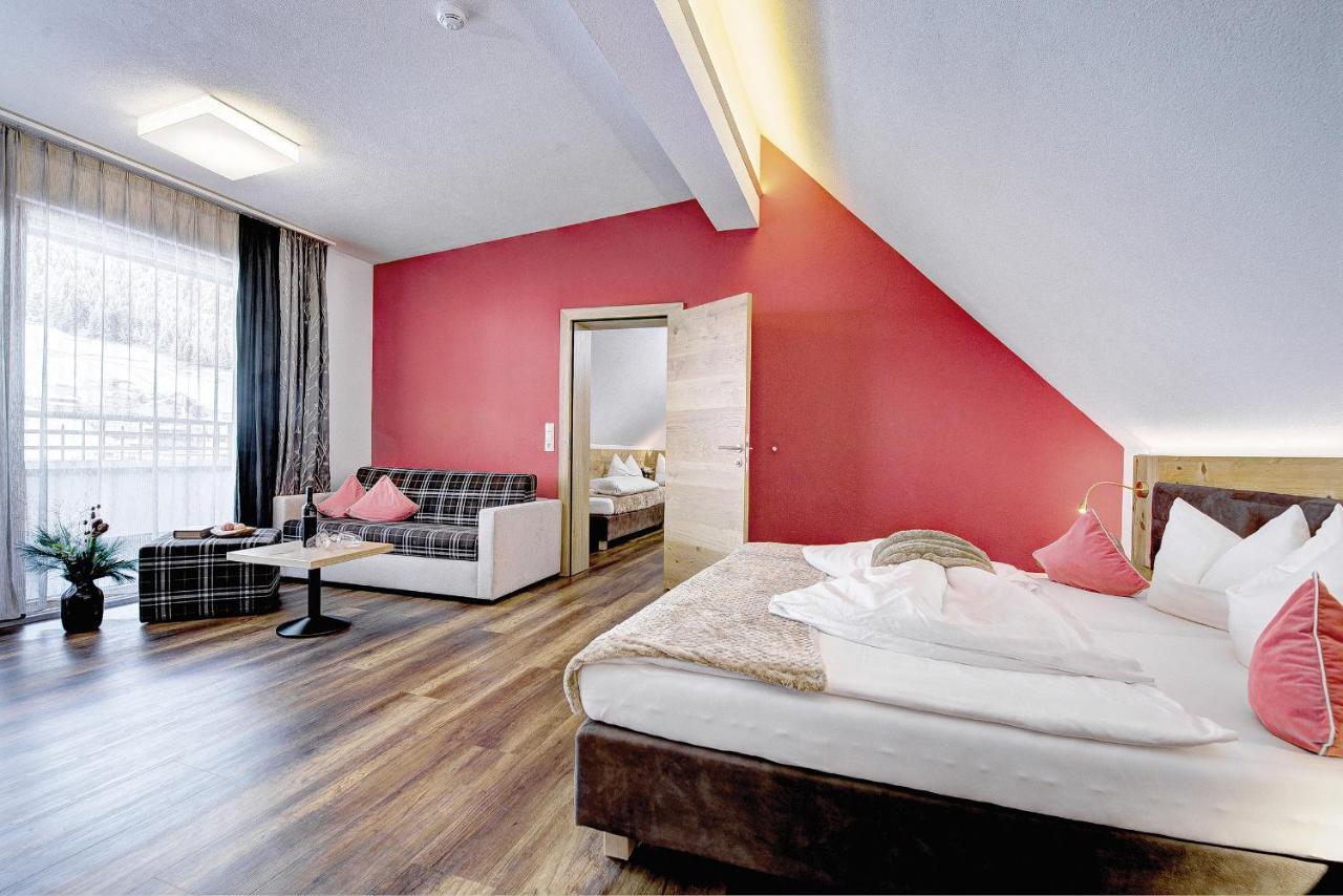 Hotel Ferienglueck 이스크글 외부 사진