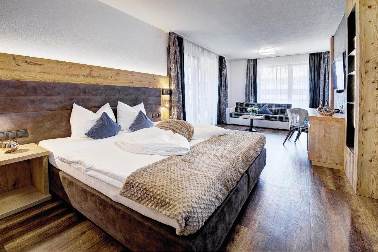 Hotel Ferienglueck 이스크글 외부 사진