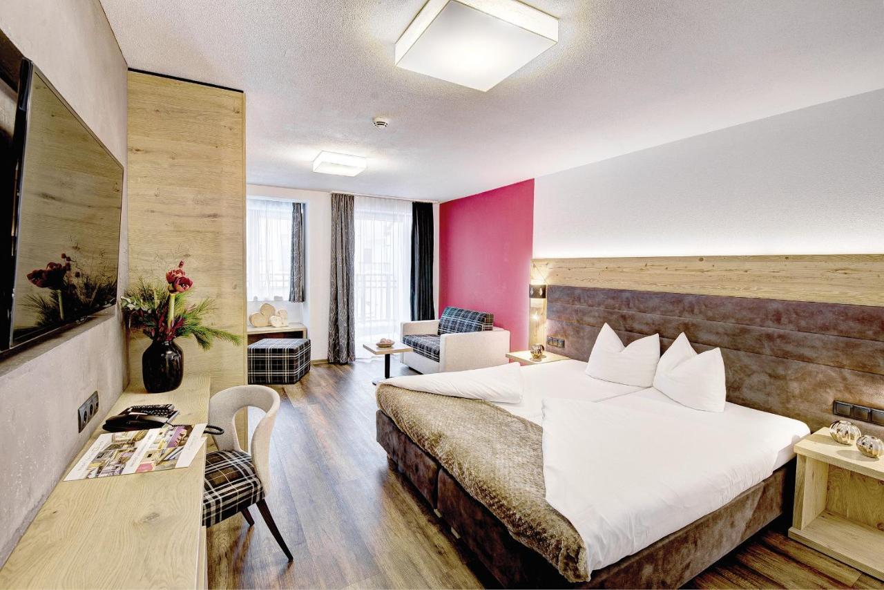 Hotel Ferienglueck 이스크글 외부 사진