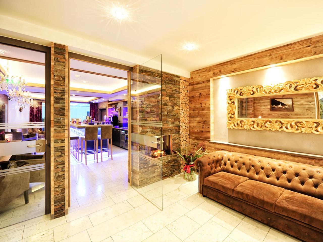 Hotel Ferienglueck 이스크글 외부 사진