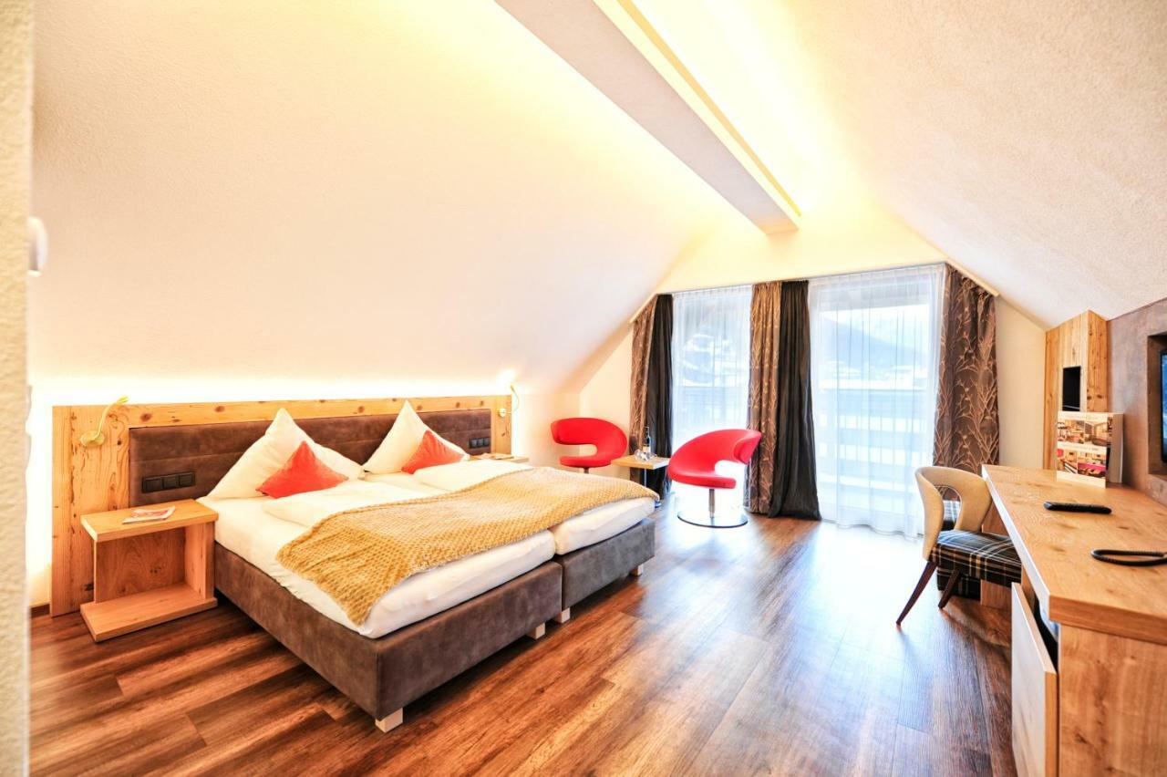 Hotel Ferienglueck 이스크글 외부 사진